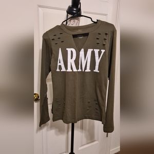 Brand New Army Top in Medium.